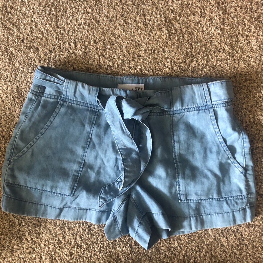 LOFT Shorts